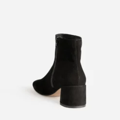 Boots à talon noir cuir velours