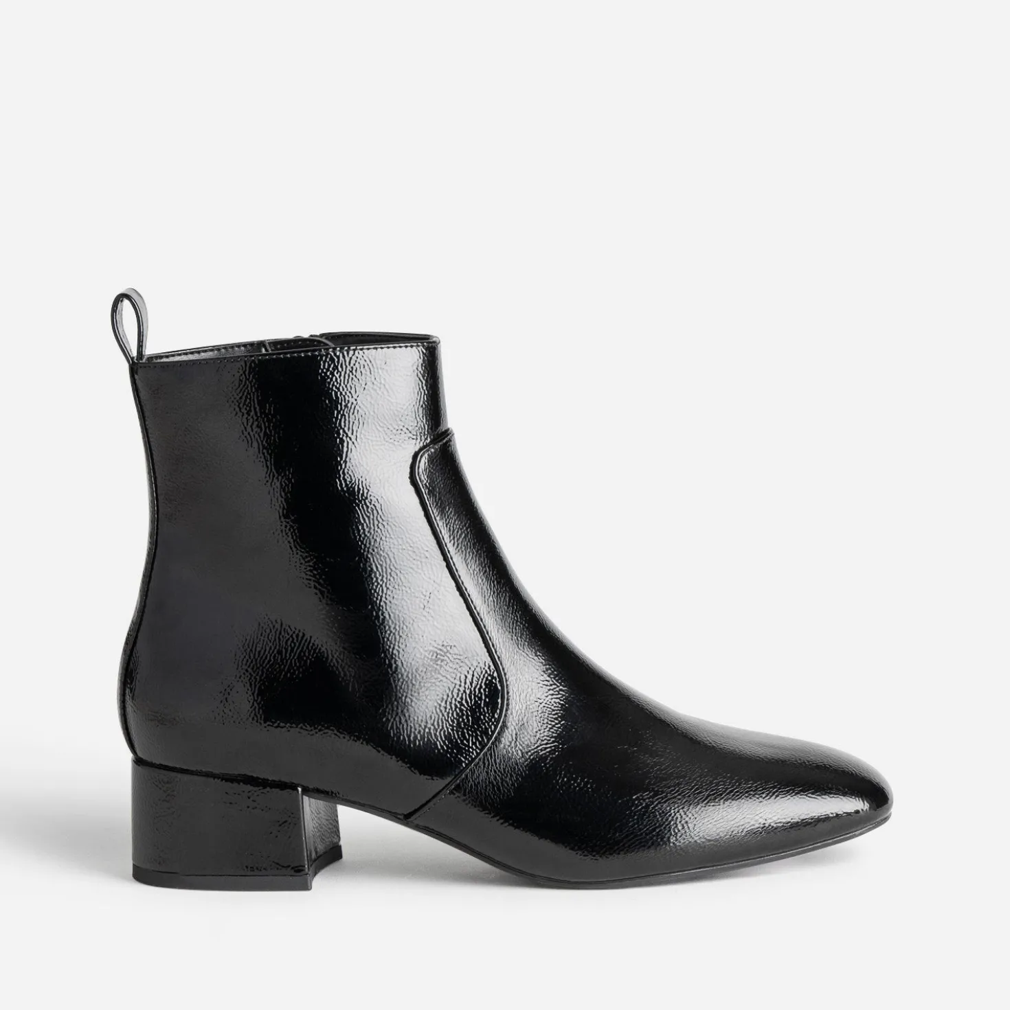 Boots à talon noir verni