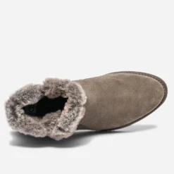 Boots taupe en cuir velours fourré