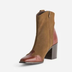 Boots TEXTO cognac cuir velours découpes western