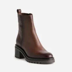 Boots TEXTO marron en cuir semelle crantée