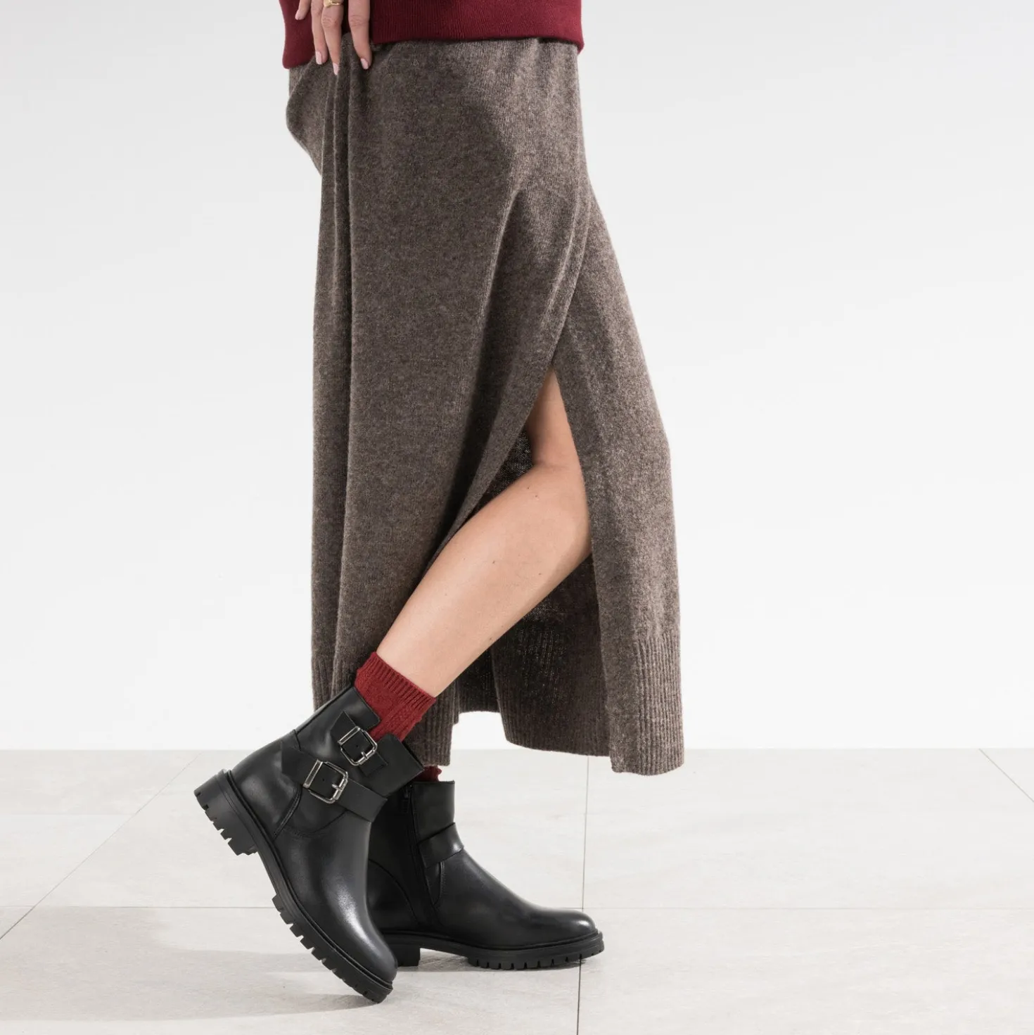 Boots TEXTO noir en cuir deux boucles