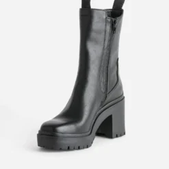 Boots TEXTO noir à semelle crantée