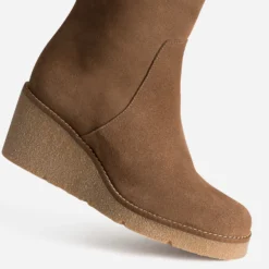 Botte compensée taupe cuir velours