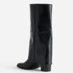 Botte fourreau noire cuir
