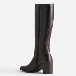 Botte marron cuir
