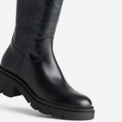 Botte noir cuir esprit motard