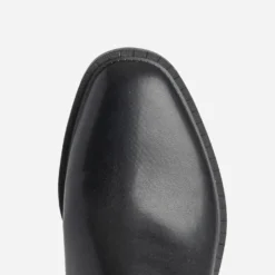 Botte noire
