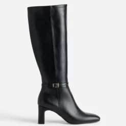 Botte noire bride cheville