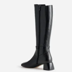 Botte noire cuir bride cheville