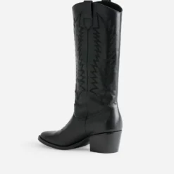 Botte noire cuir éco-conçue esprit santiag