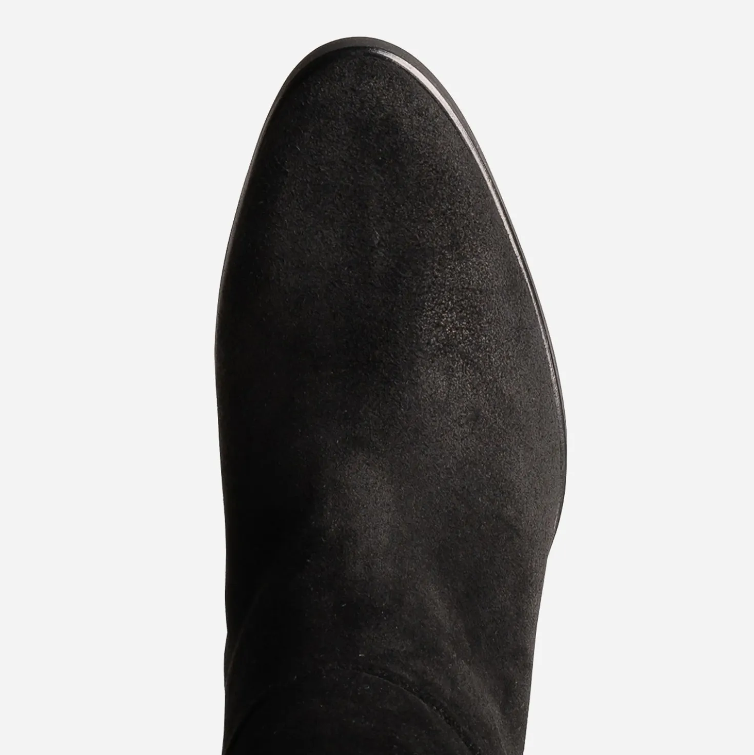 Botte noire en cuir velours