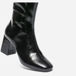 Botte noire vernie