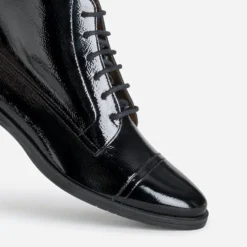 Bottine ERAM FLEX noire en cuir verni