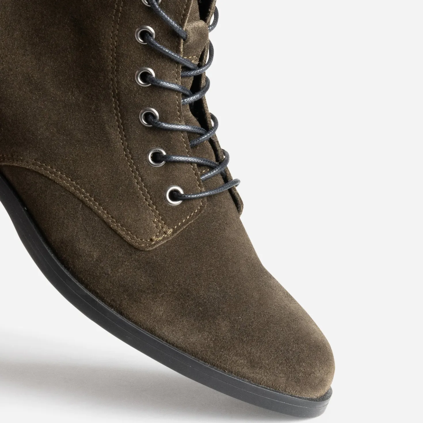 Bottine kaki en cuir velours