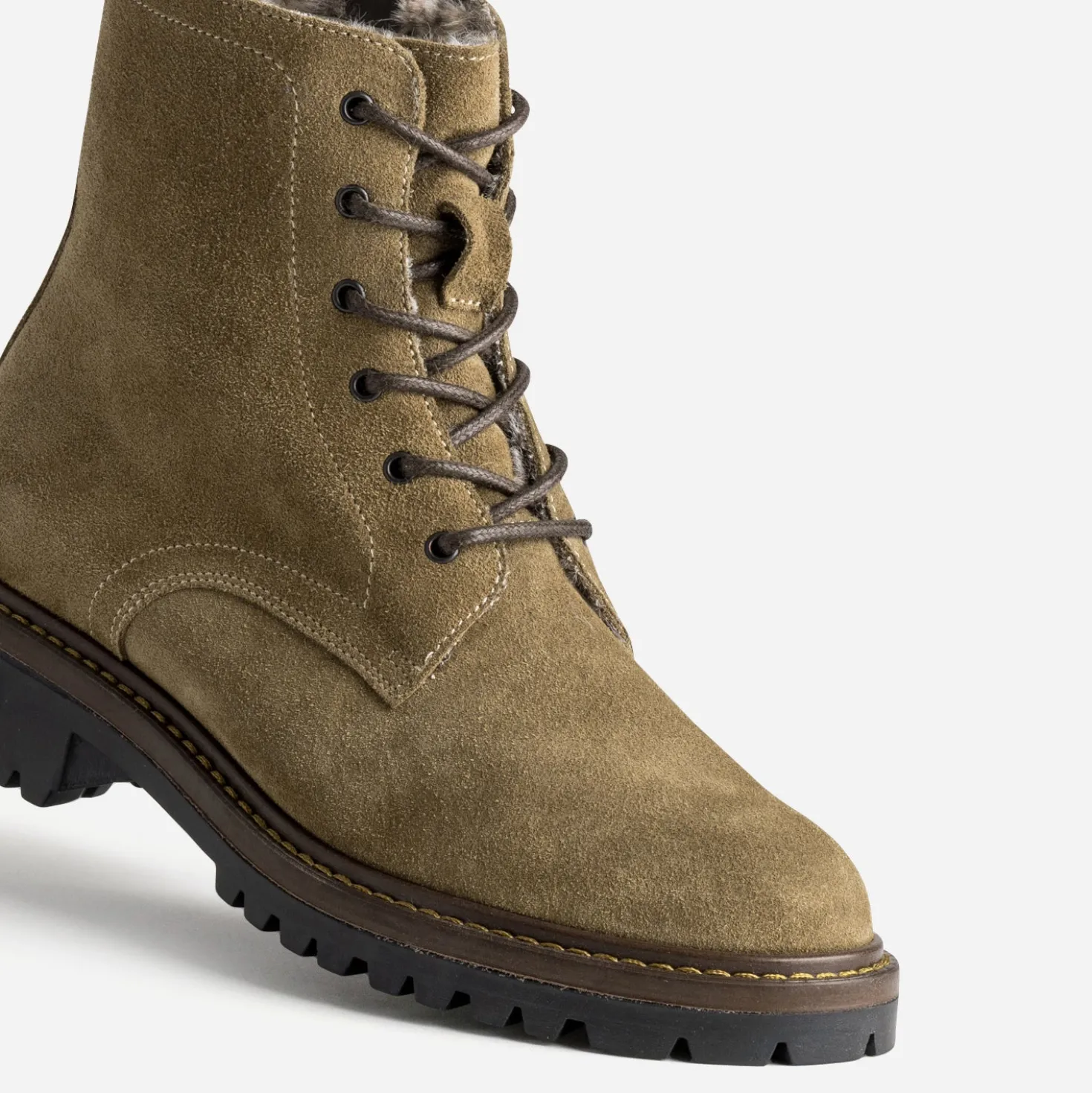 Bottine à lacet beige cuir velours fourré