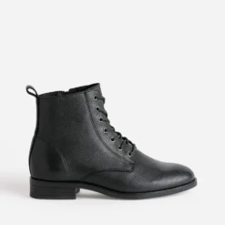 Bottine noire éco-conçue en cuir