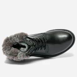 Bottine noire fourrée en cuir