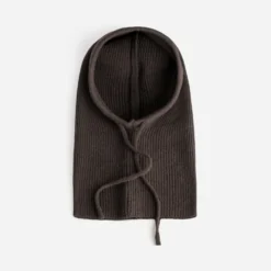 Cagoule marron tricot