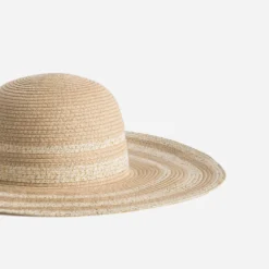 Capeline camel et beige fils dorés