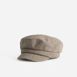 Casquette marron à motif chevrons