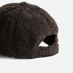 Casquette TEXTO chocolat en bouclette