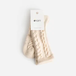 Chaussettes beiges torsadées mi-hautes