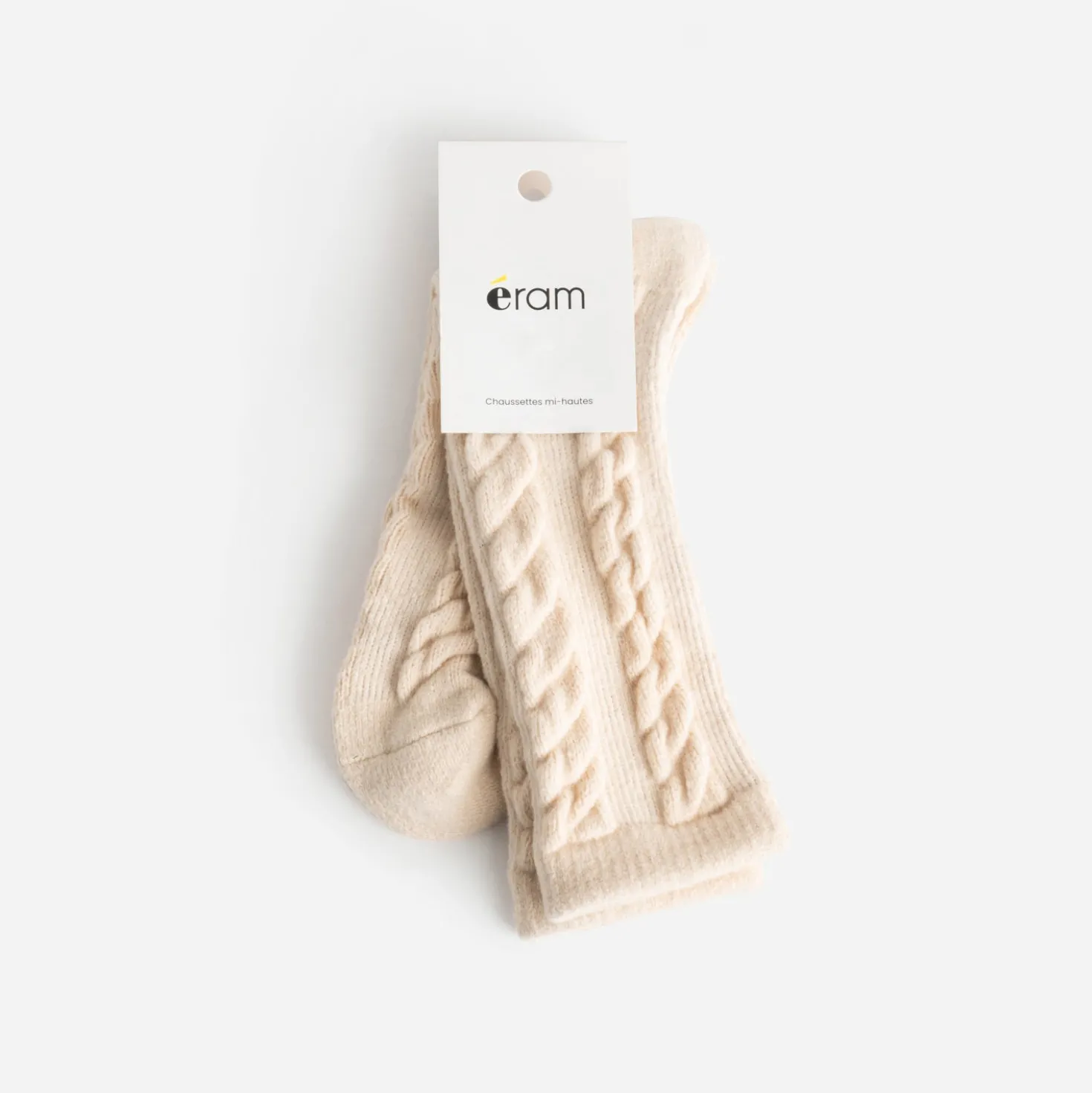 Chaussettes beiges torsadées mi-hautes