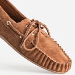 Chaussure-bateau camel cuir velours