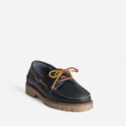 Chaussure-bateau marine cuir