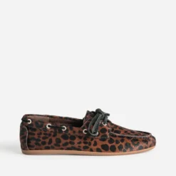 Chaussure-bateau marron cuir motif léopard