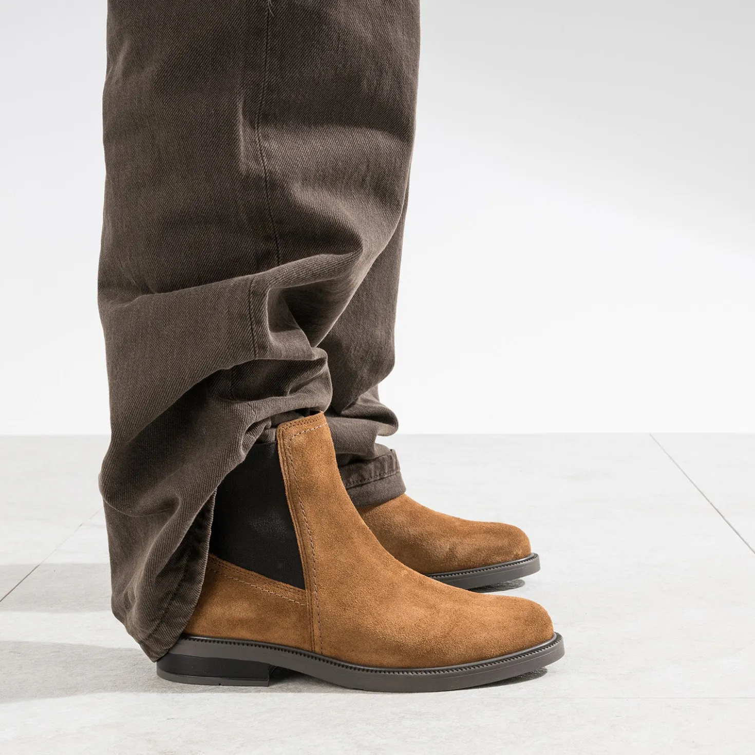 Chelsea boots camel cuir velours