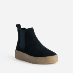 Chelsea boots marine cuir velours semelle effet crêpe