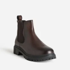 Chelsea boots marron cuir semelle crantée