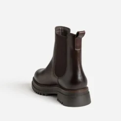 Chelsea boots marron cuir semelle crantée
