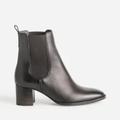 Chelsea boots marron cuir à talon