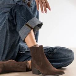 Chelsea boots santiags marron cuir velours