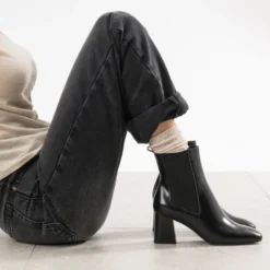 Chelsea boots à talon noir cuir