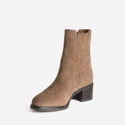 Chelsea boots taupe cuir velours