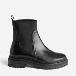 Chelsea boots TEXTO noir en cuir à semelle crantée