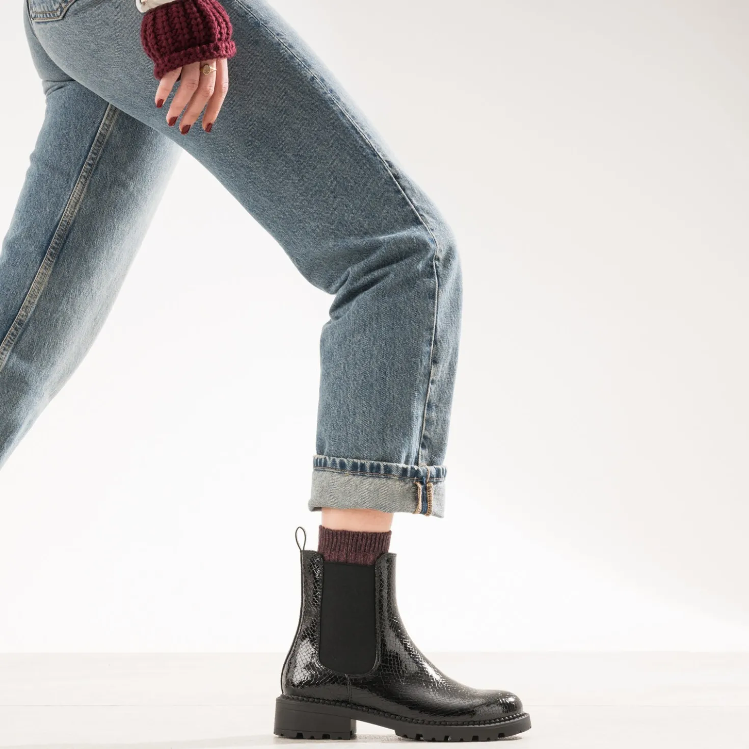 Chelsea boots TEXTO noir verni embossé effet python