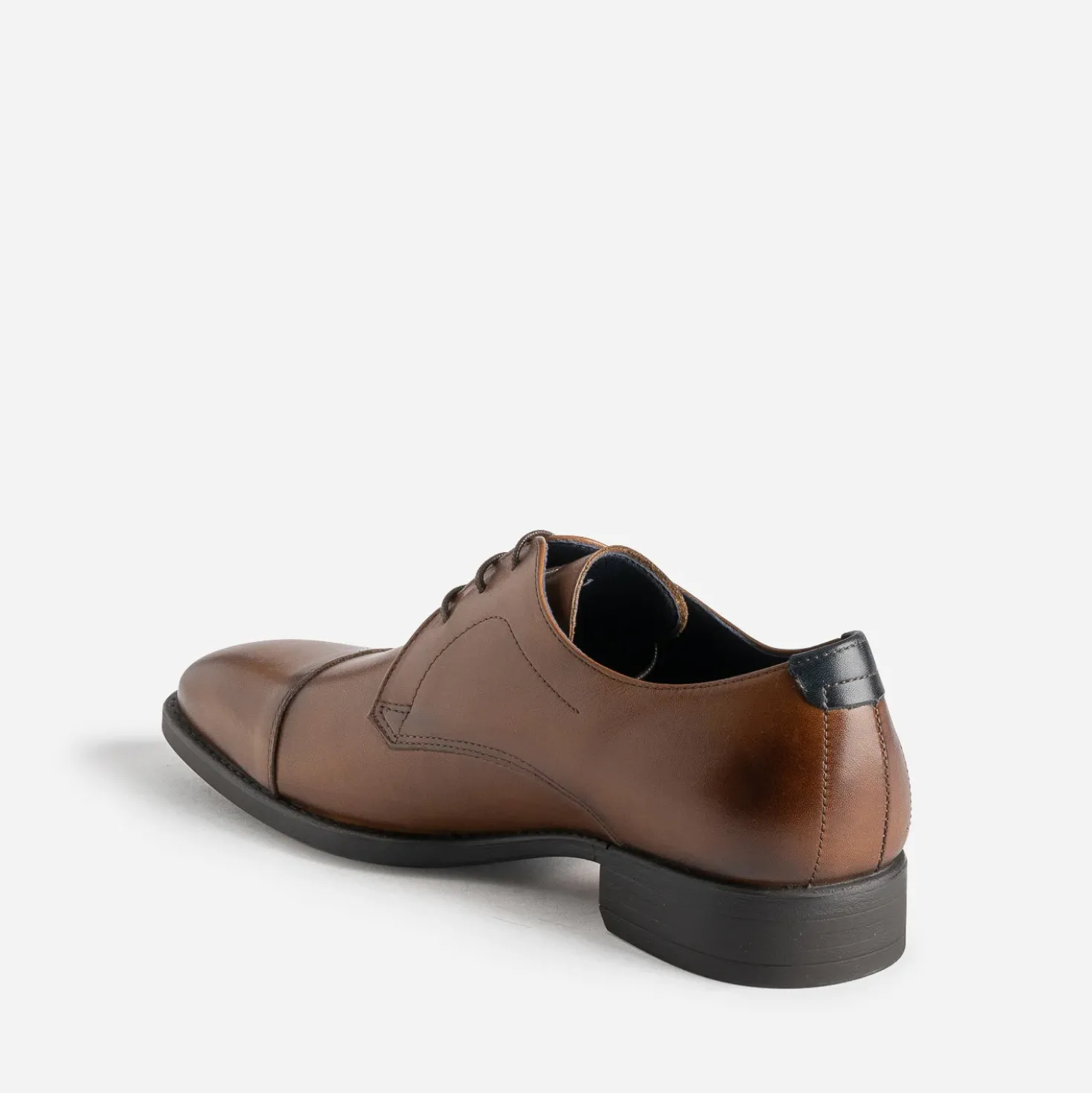 Derby FLUCHOS camel cuir bout droit