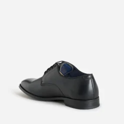 Derby noir
