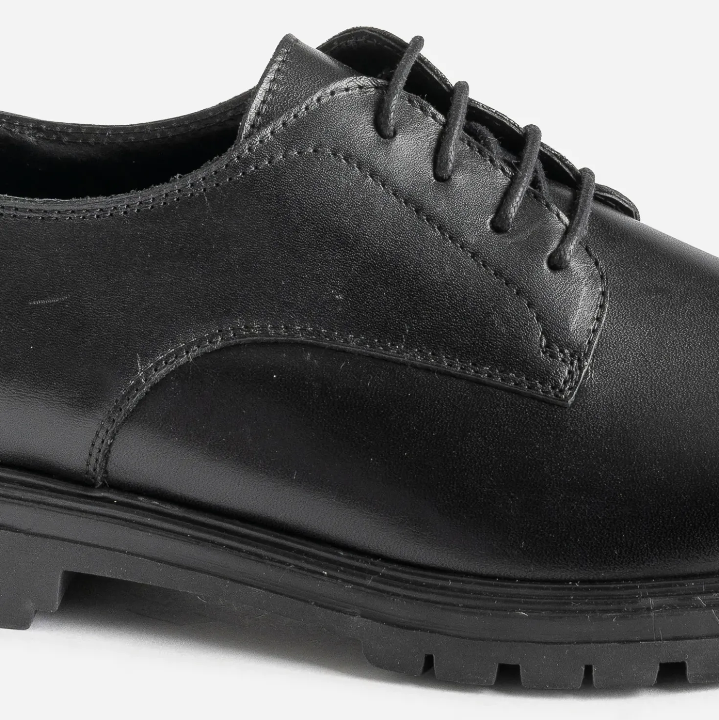 Derby noir cuir semelle crantée