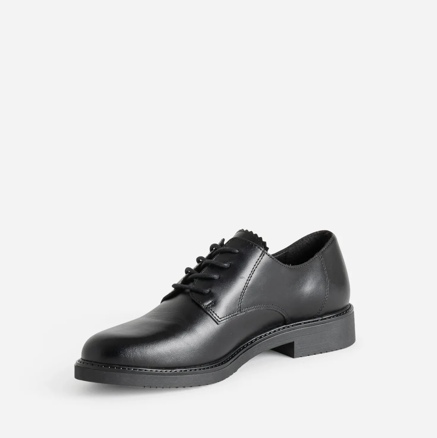 Derby noir en cuir