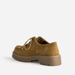 Derby plateau camel cuir velours détails perles