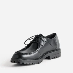 Derby plateau noir cuir semelle crantée