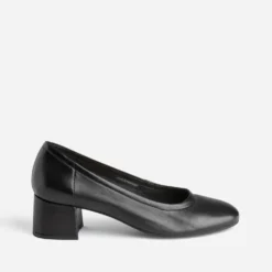 Escarpin noir en cuir
