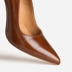 Escarpin stiletto cognac cuir