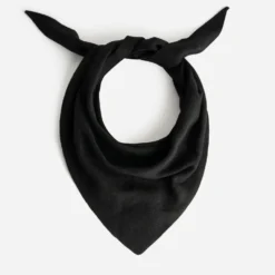 Foulard noir tricot